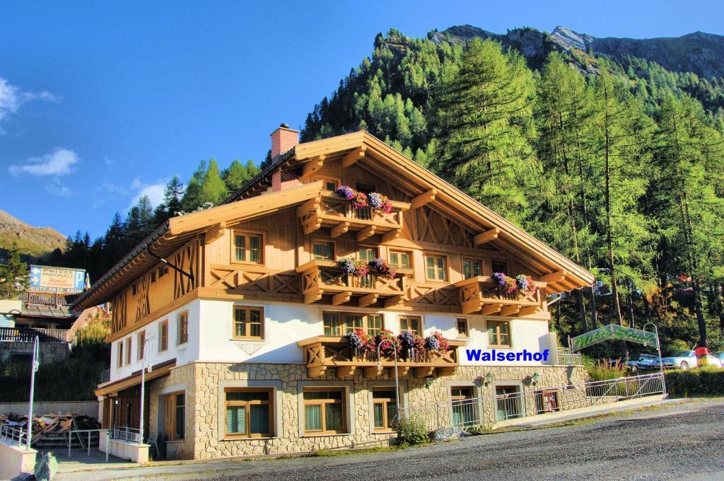 Hotel Camona & Apart Walserhof Замнаун Екстер'єр фото