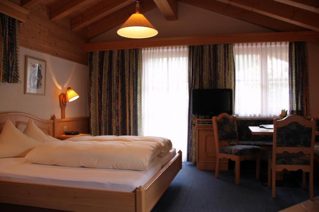Hotel Camona & Apart Walserhof Замнаун Номер фото